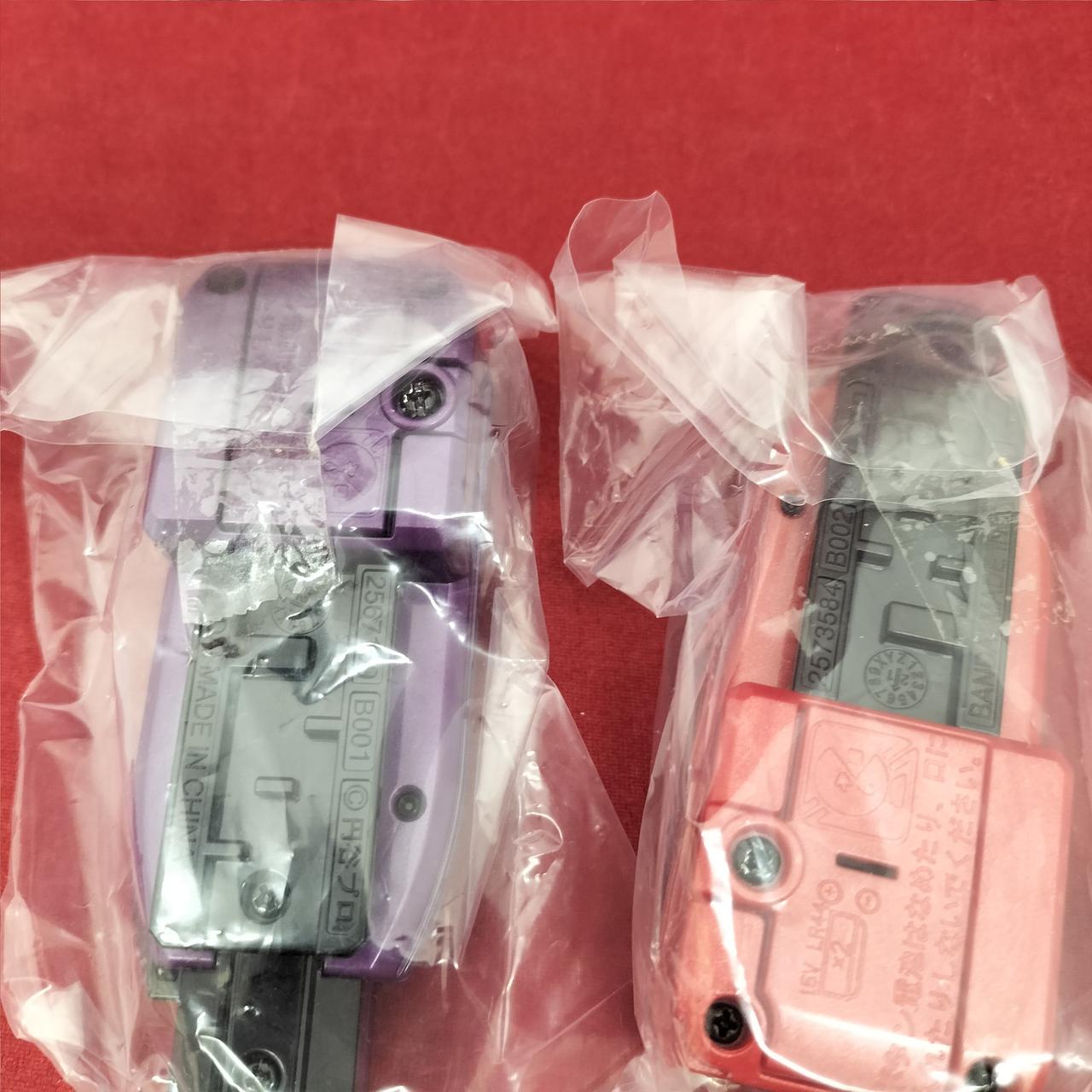 どちらも未開封品です