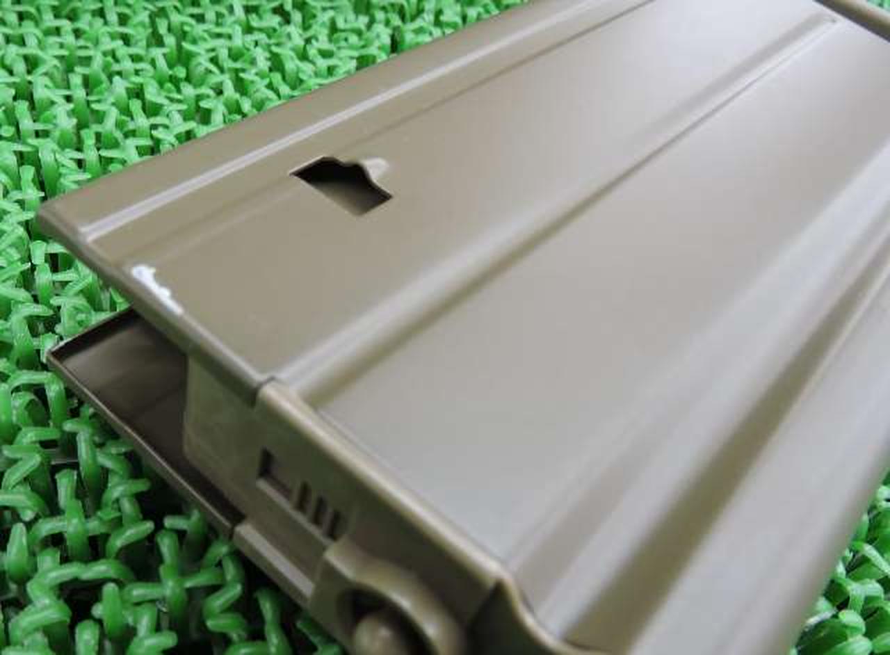 塗装の剥がれあり