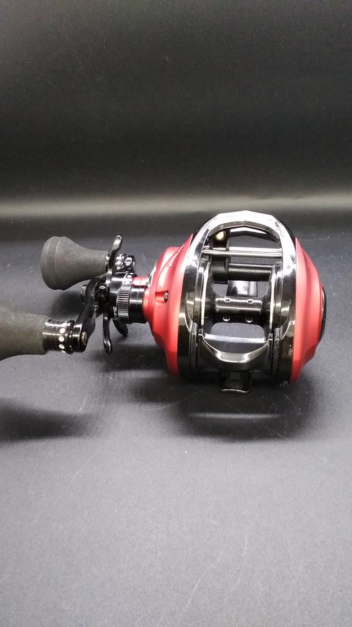 ABU ベイトリール 赤 □□ ABU ベイトリール アンバサダーNo.5000 赤 傷や汚れあり