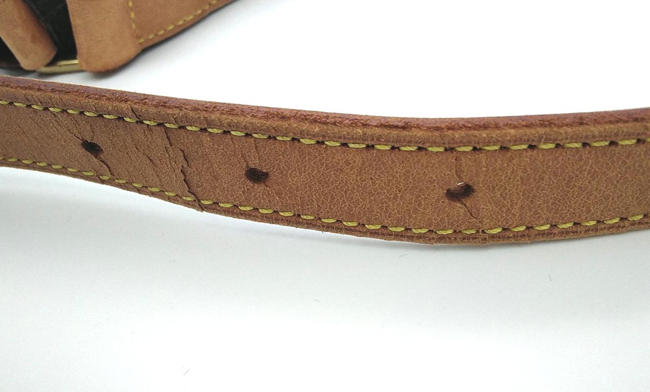 ショルダー劣化割れあり