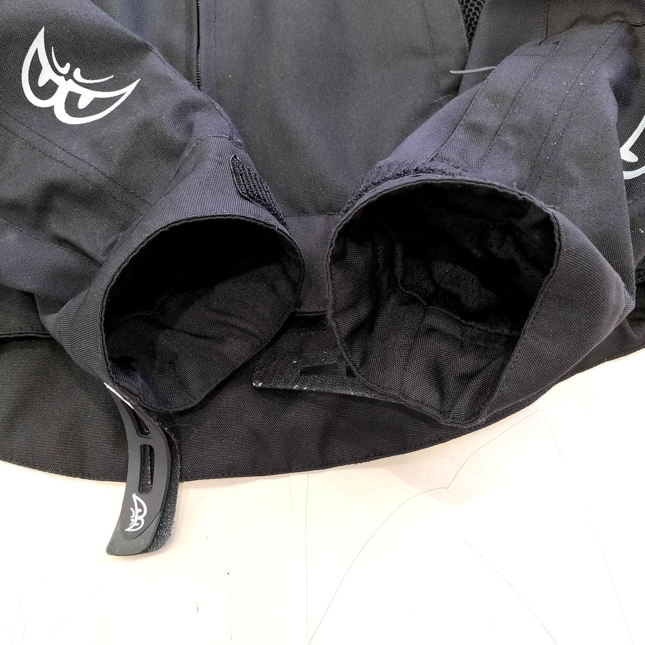 剥がれ有ります。