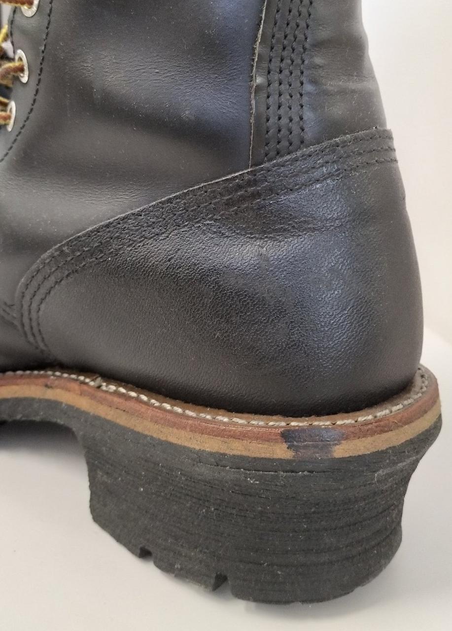 右足かかと付近汚れ有り