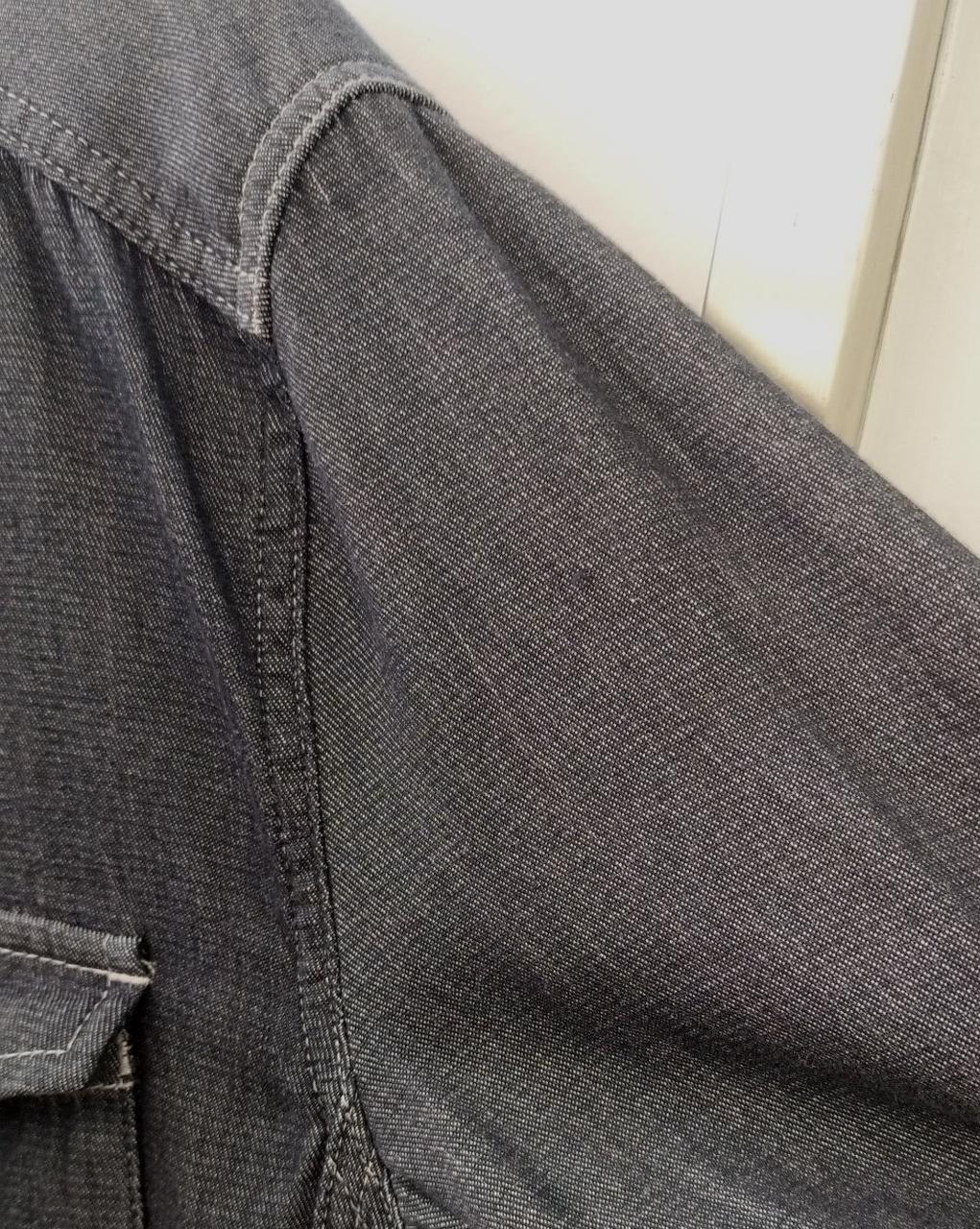 小さなほつれあり