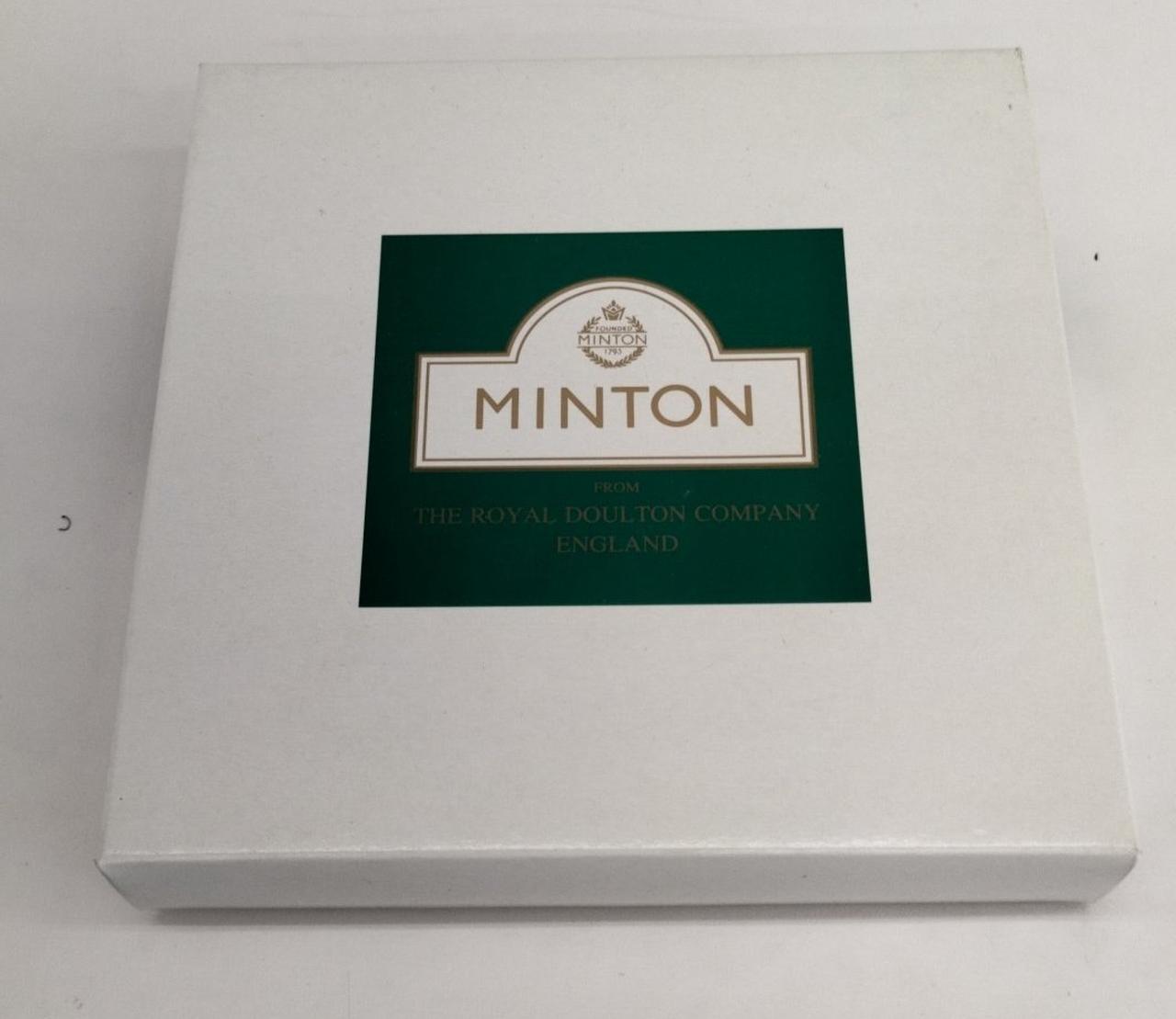 箱にキズ有ります