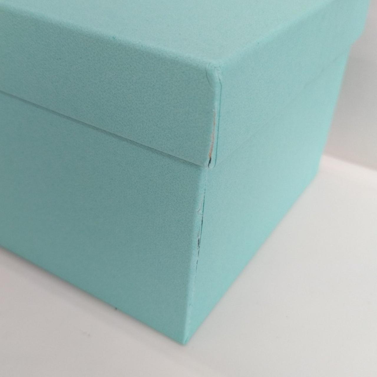 箱にキズ有ります