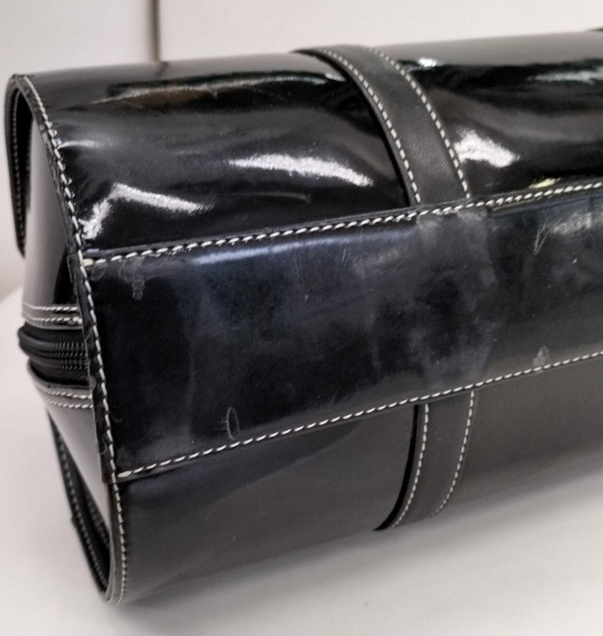 剥がれ傷み有ります