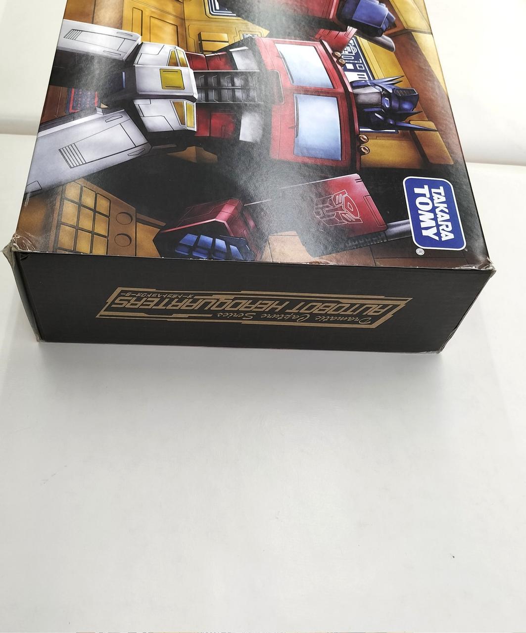 箱傷み有ります。