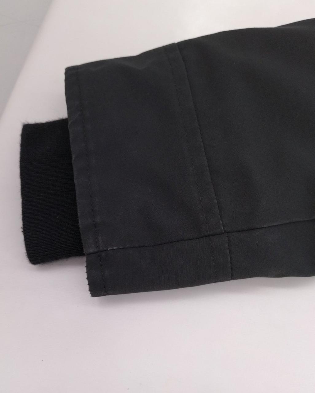 袖に汚れ有ります