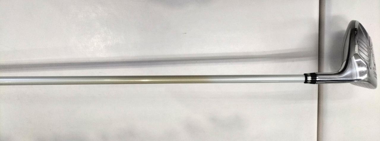 シャフト一部色焼き有ります。