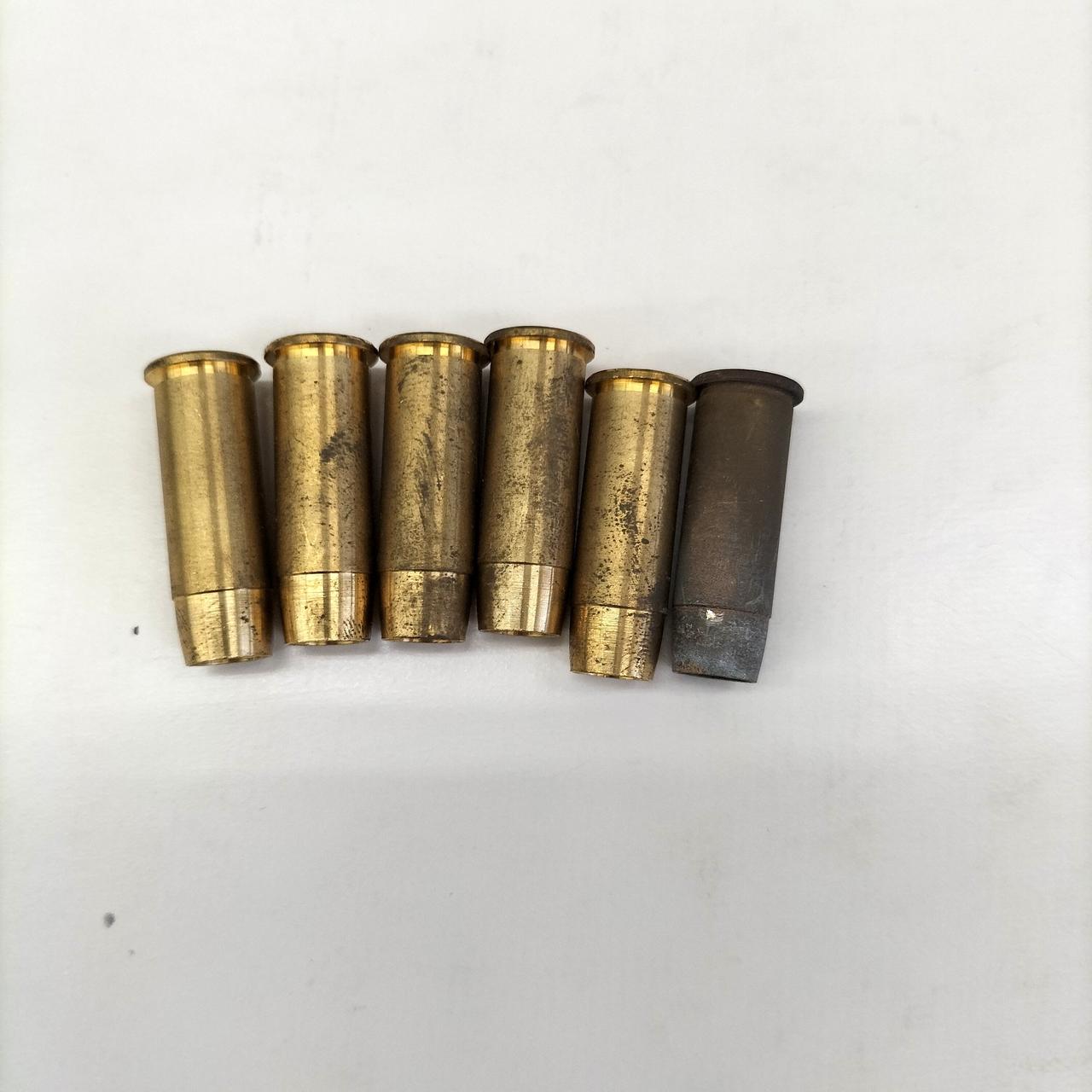 汚れ有ります。
１本使用してます。