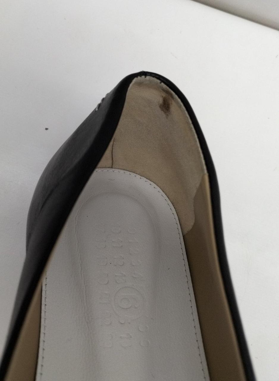 カカト部分汚れ有