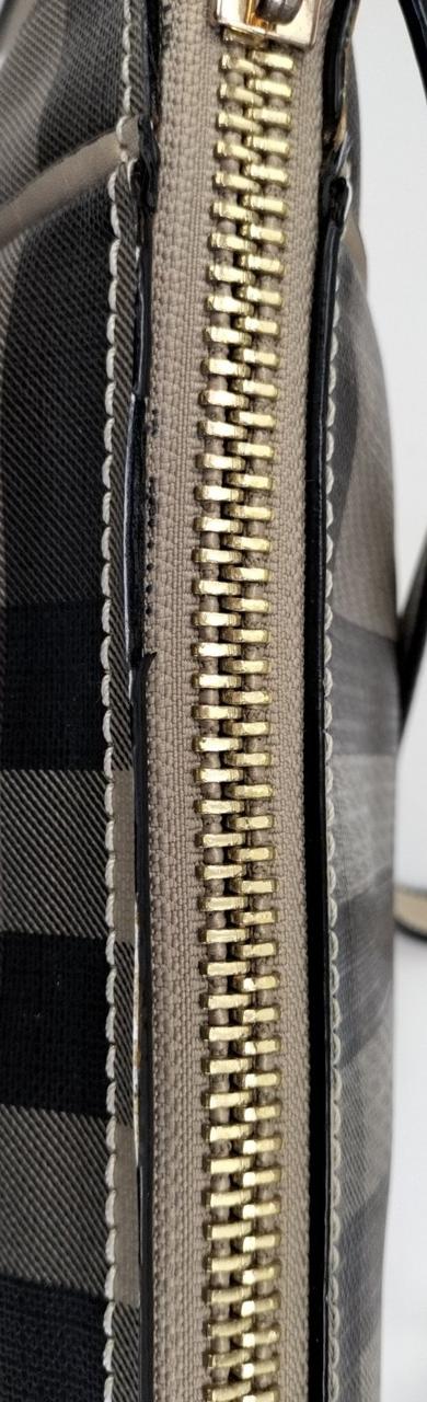 コバ剥がれあります