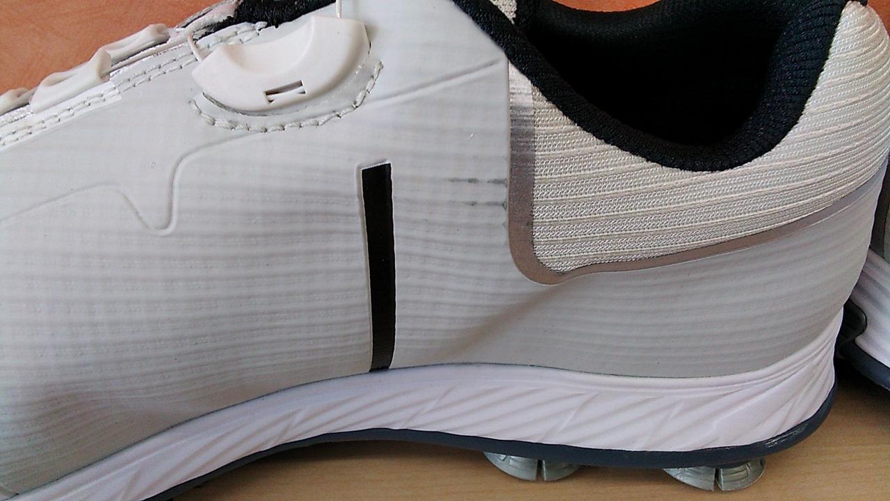 スレによる黒ずみあり