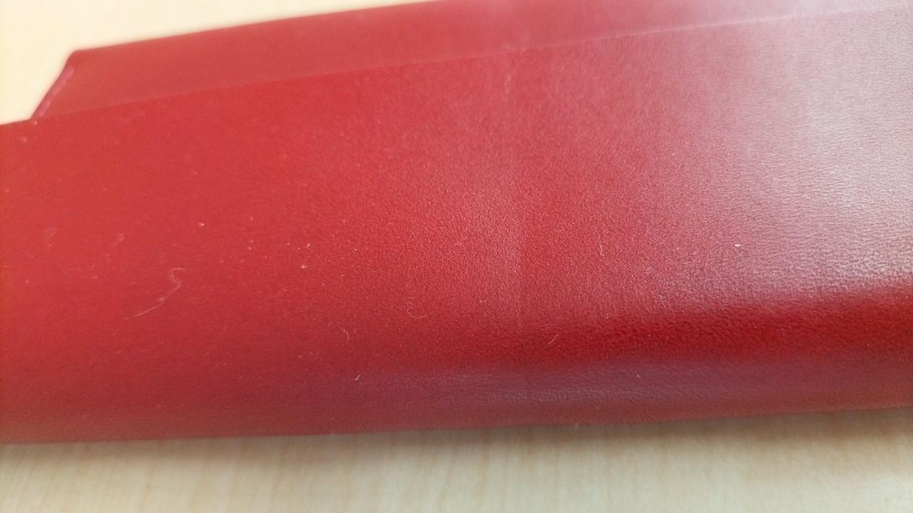 ゴムの跡あります