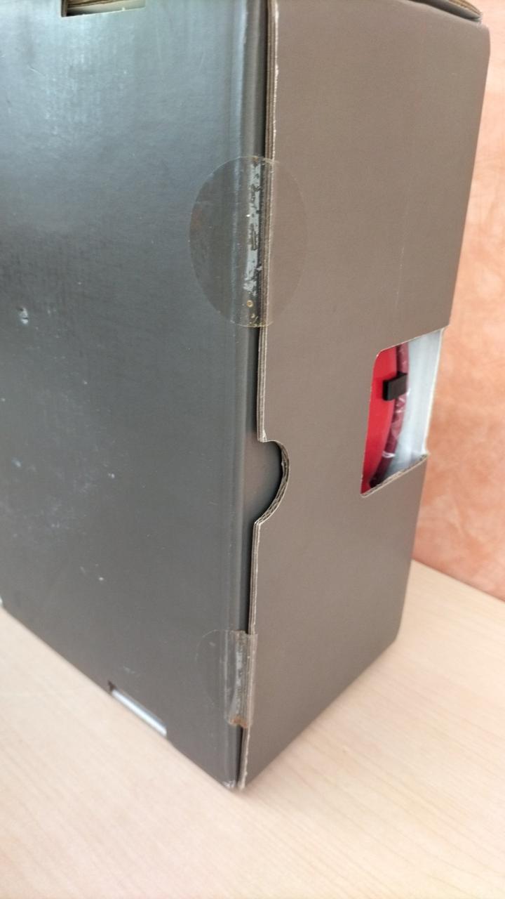 テープそのままですが汚れあります