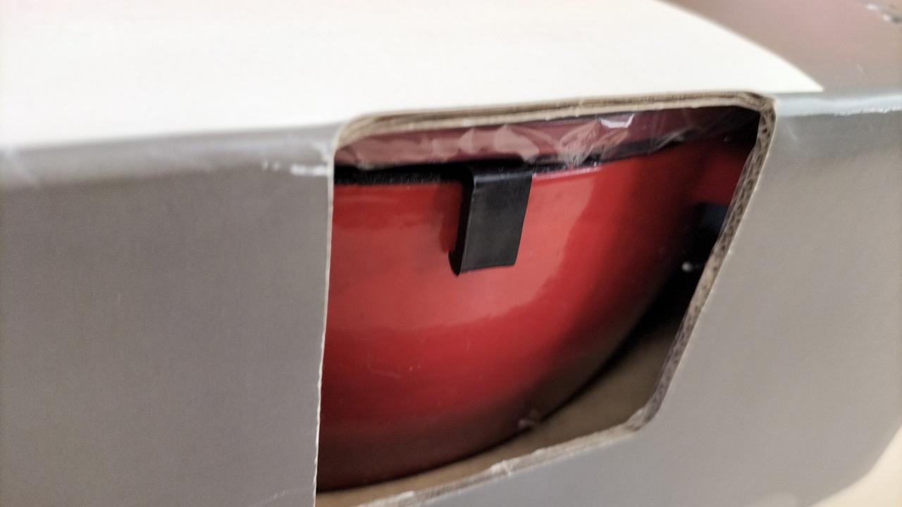 ホコリの封入などあるかもしれません