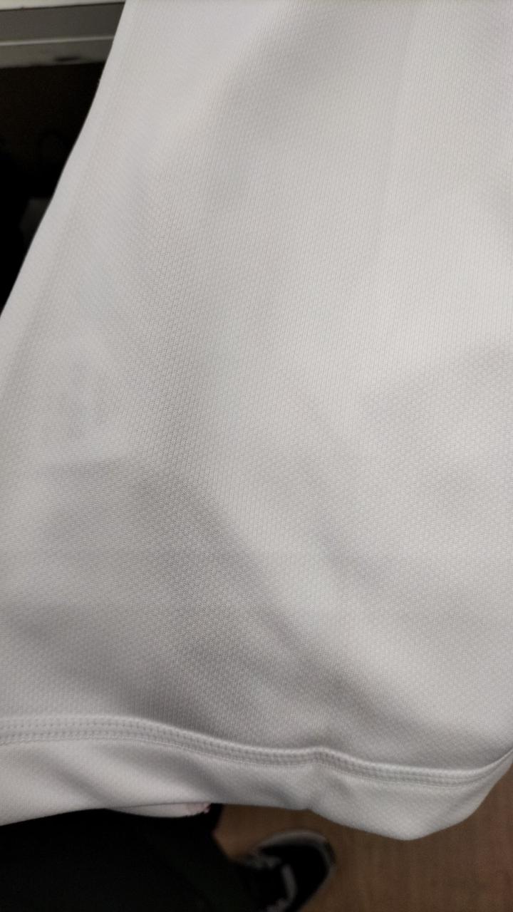 わずかに色移りあります