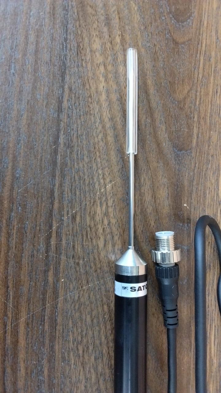 透明のカバーベタ付きあります