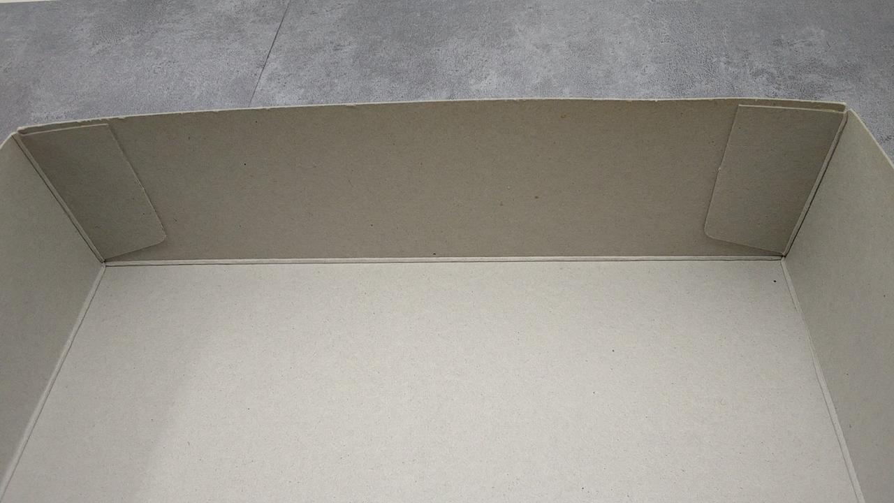 ふち日焼けあります