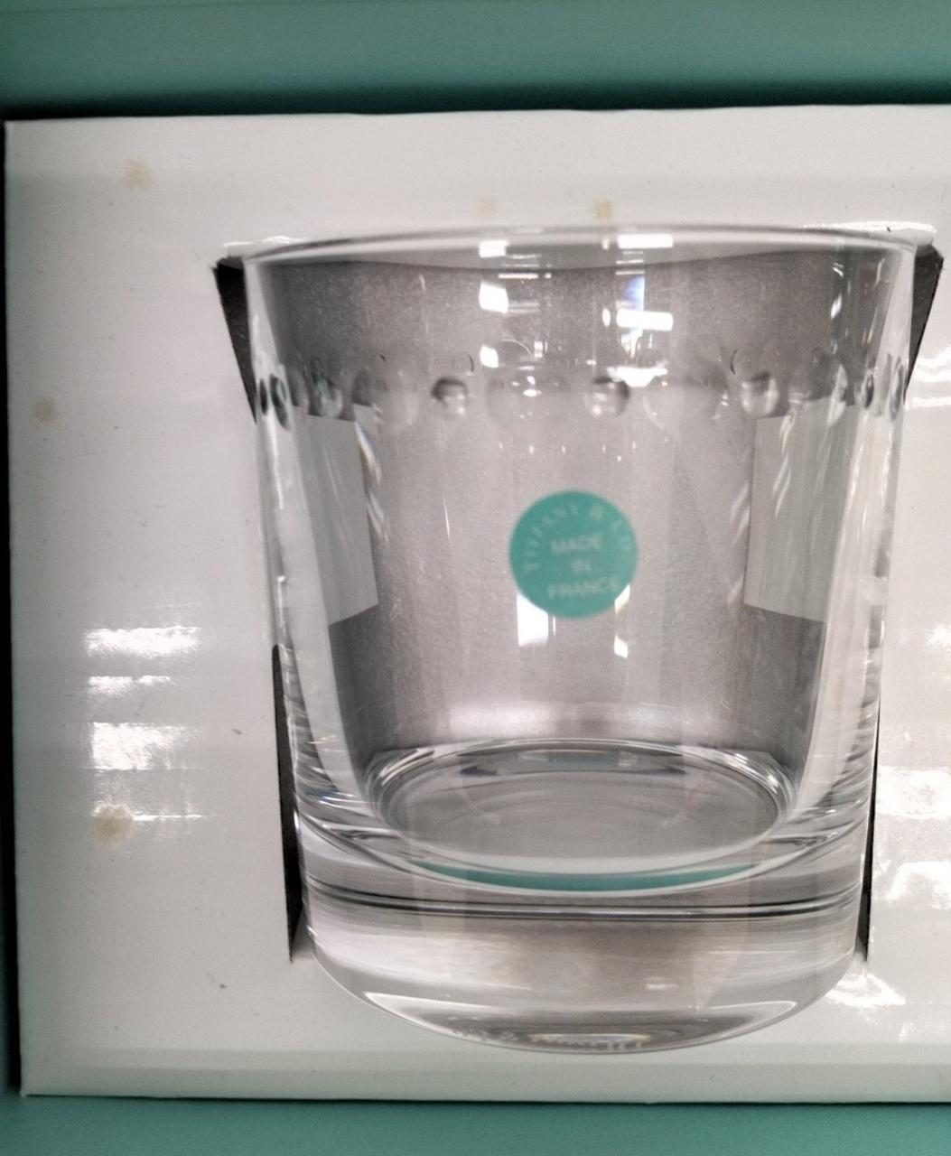 箱内側にシミございます。