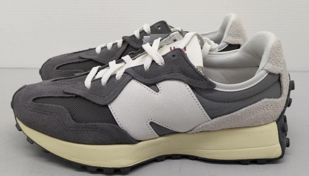 ソール変色あり