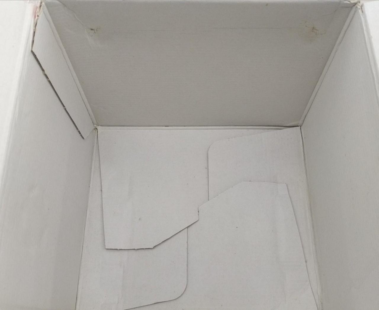 箱内側スレなどあり