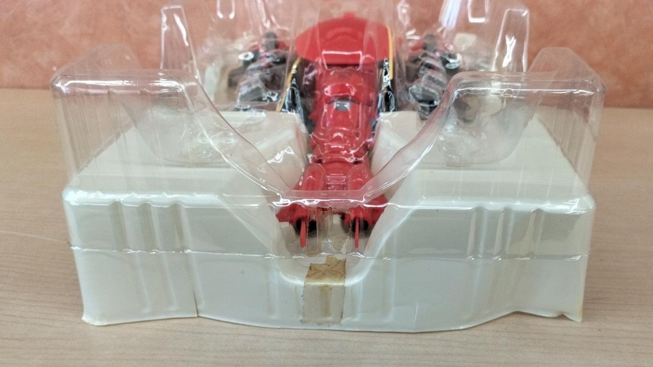 パッケージ変色や切れ目あります