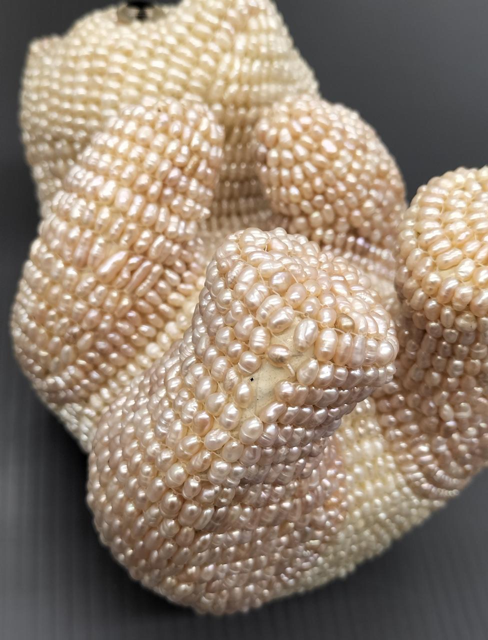 少し隙間があります