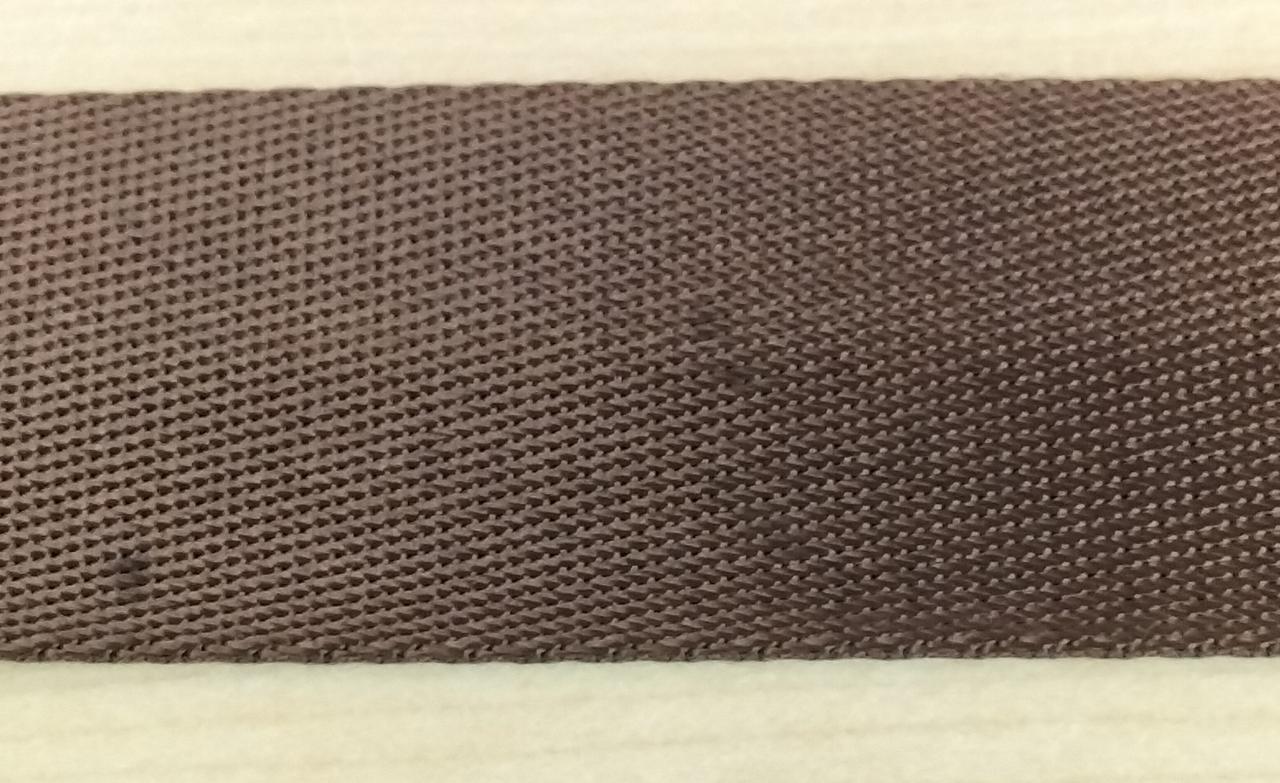 ショルダー内側中央に変色あります