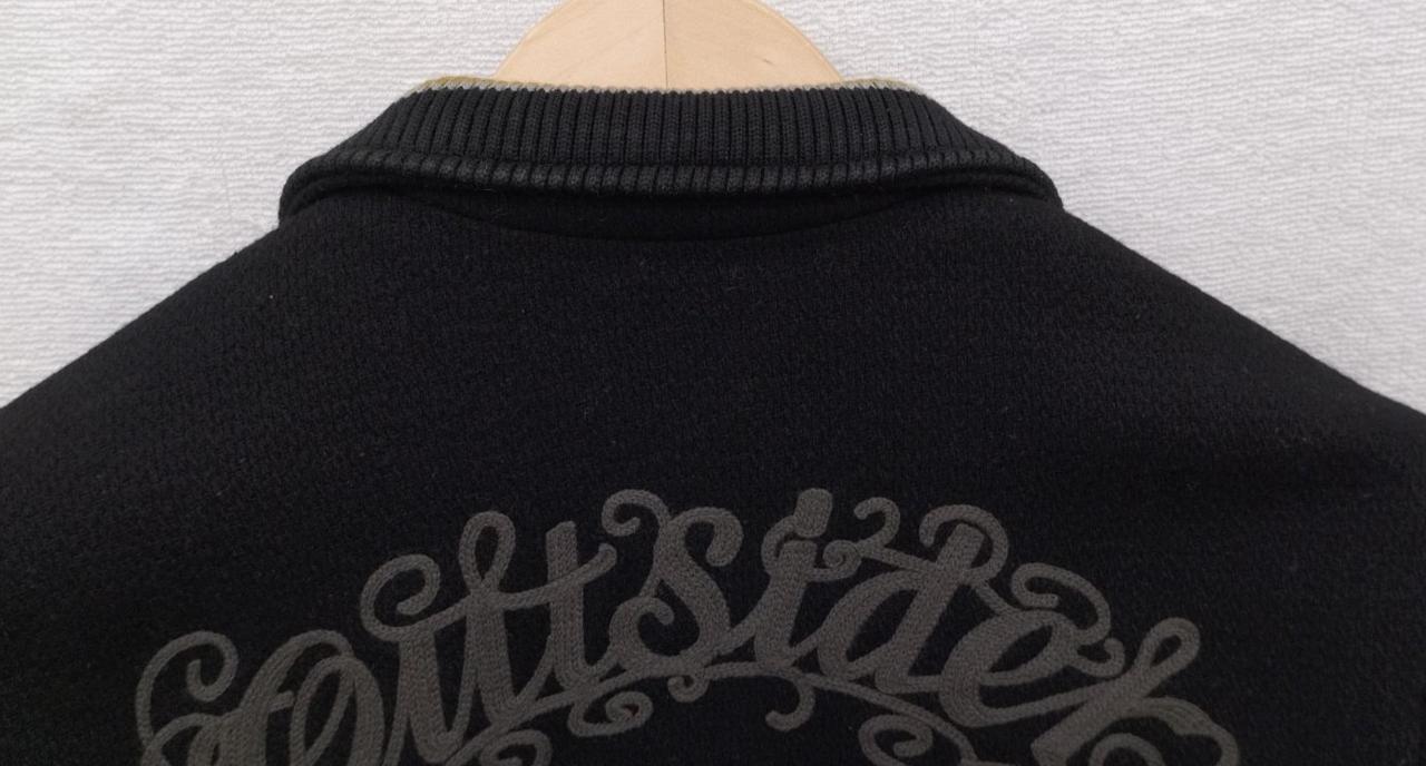 襟、変色あります