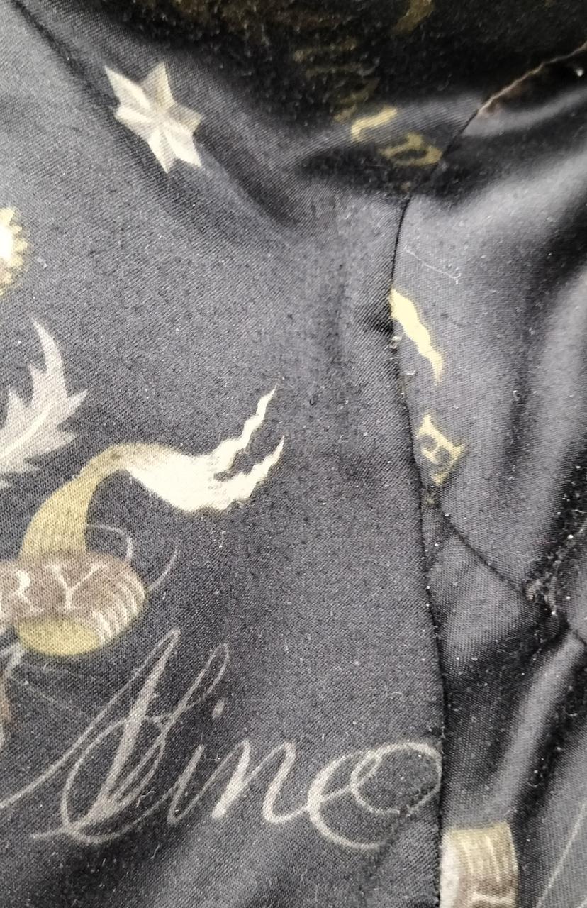 左脇の部分です