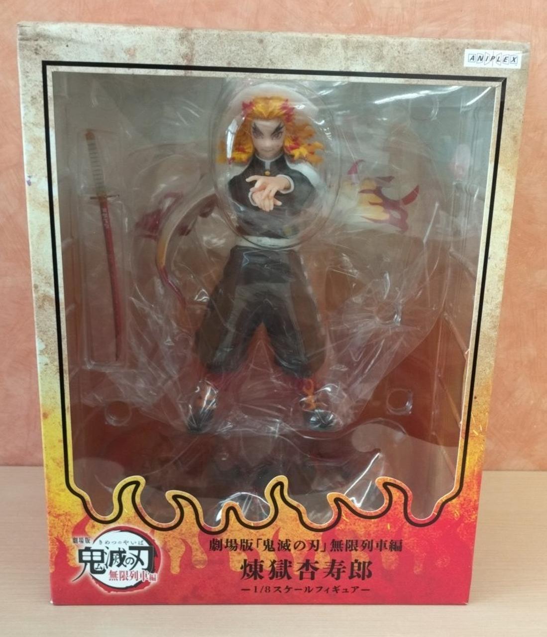 1/8スケールフィギュア