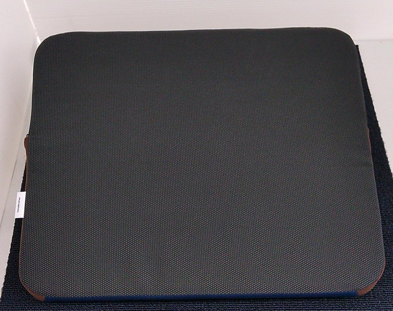 裏面滑り止め加工