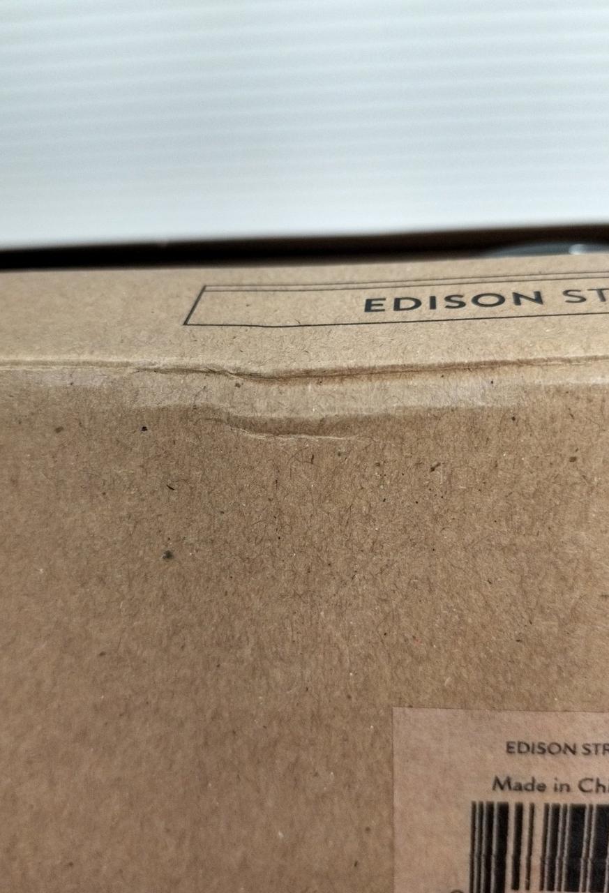 箱キズ汚れスレヘコミあります