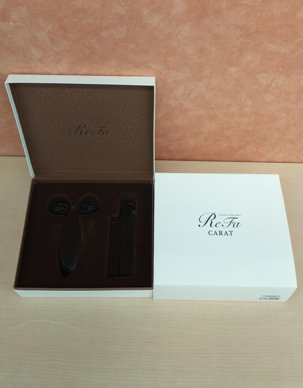 箱にキズ汚れスレ変色あります