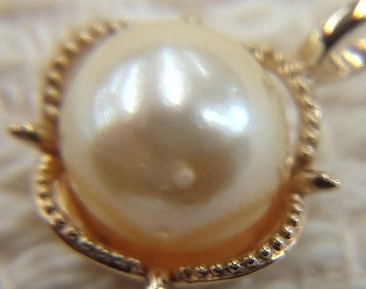 表面凸凹しています