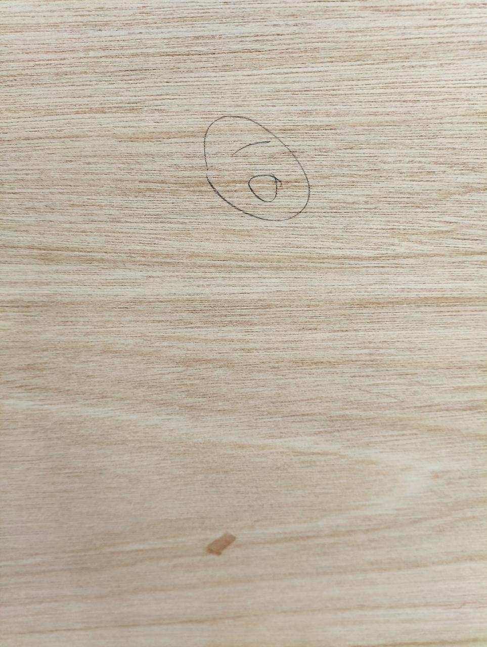 エンピツ文字，シール剥がし跡あります