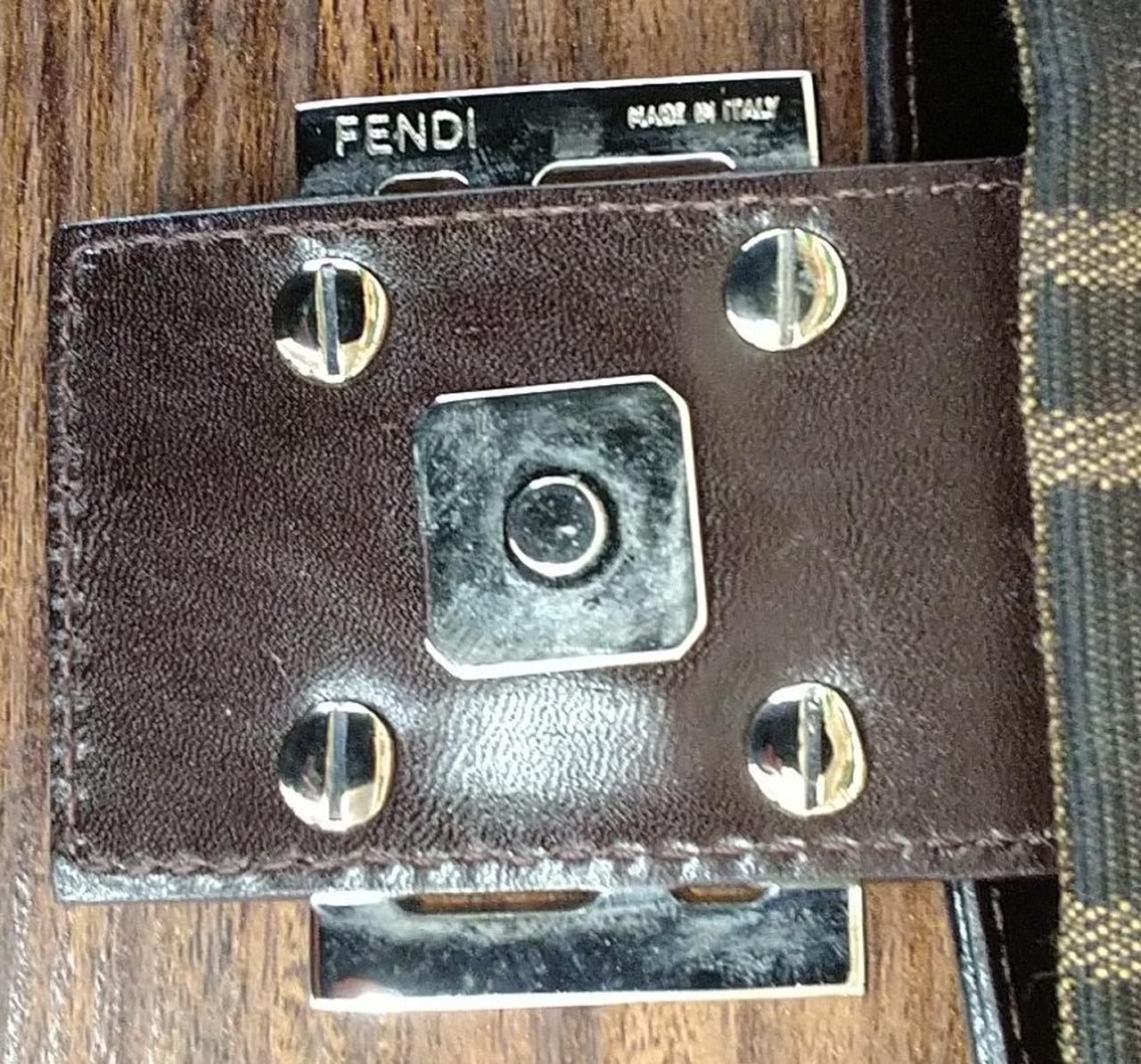 キズ　くすみあり