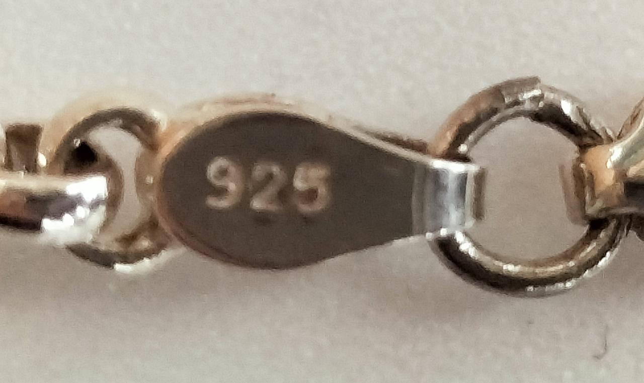 925 の刻印あります