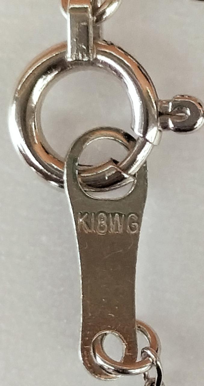 k18WG の刻印あります