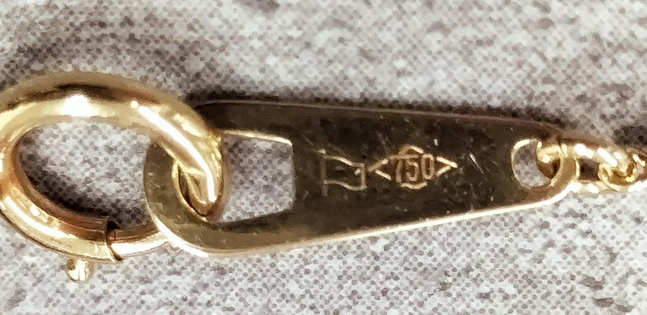 750 の刻印あります