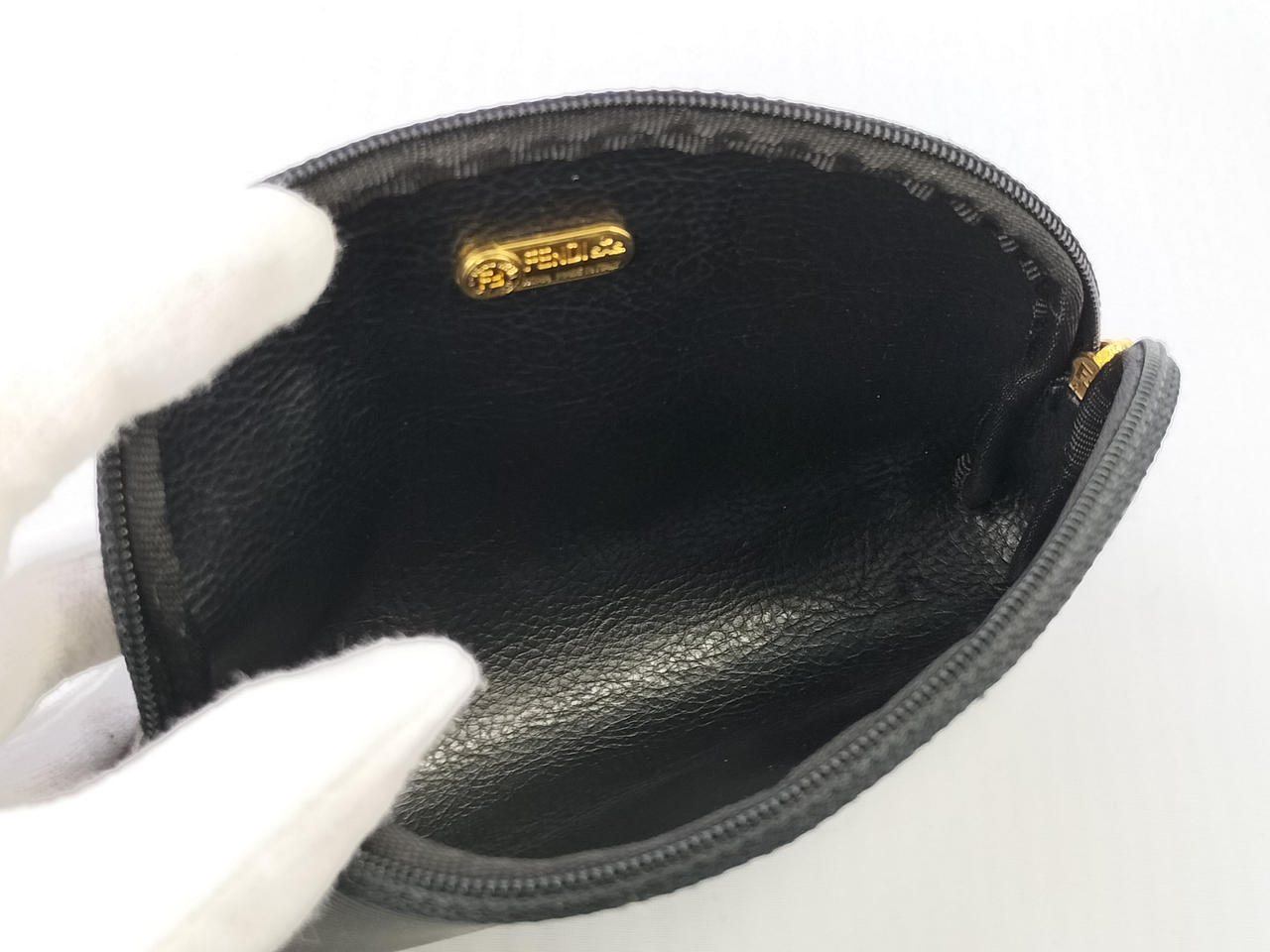 少々の使用感あり