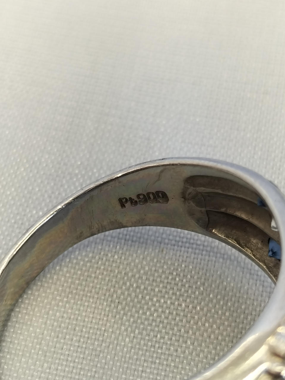 Pt900刻印あり