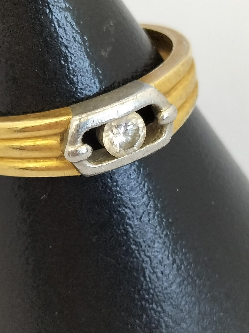 細かいキズ汚れあり