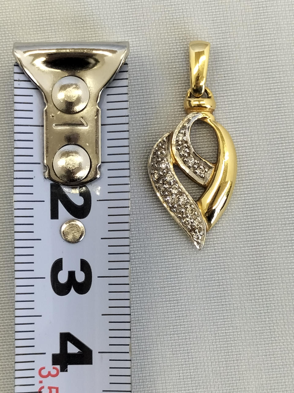 長さ約2.7cm