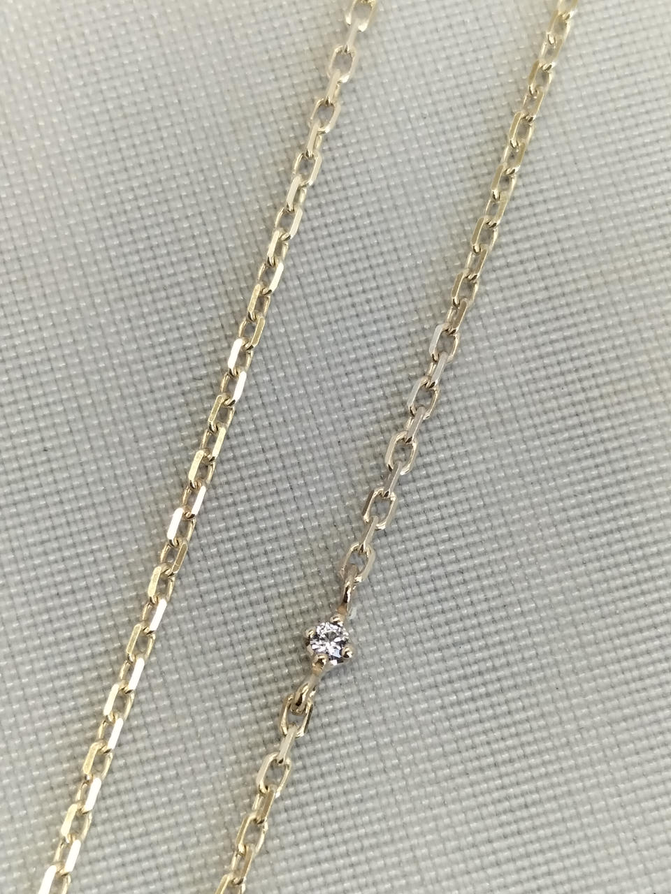 ワンポイントストーンあり