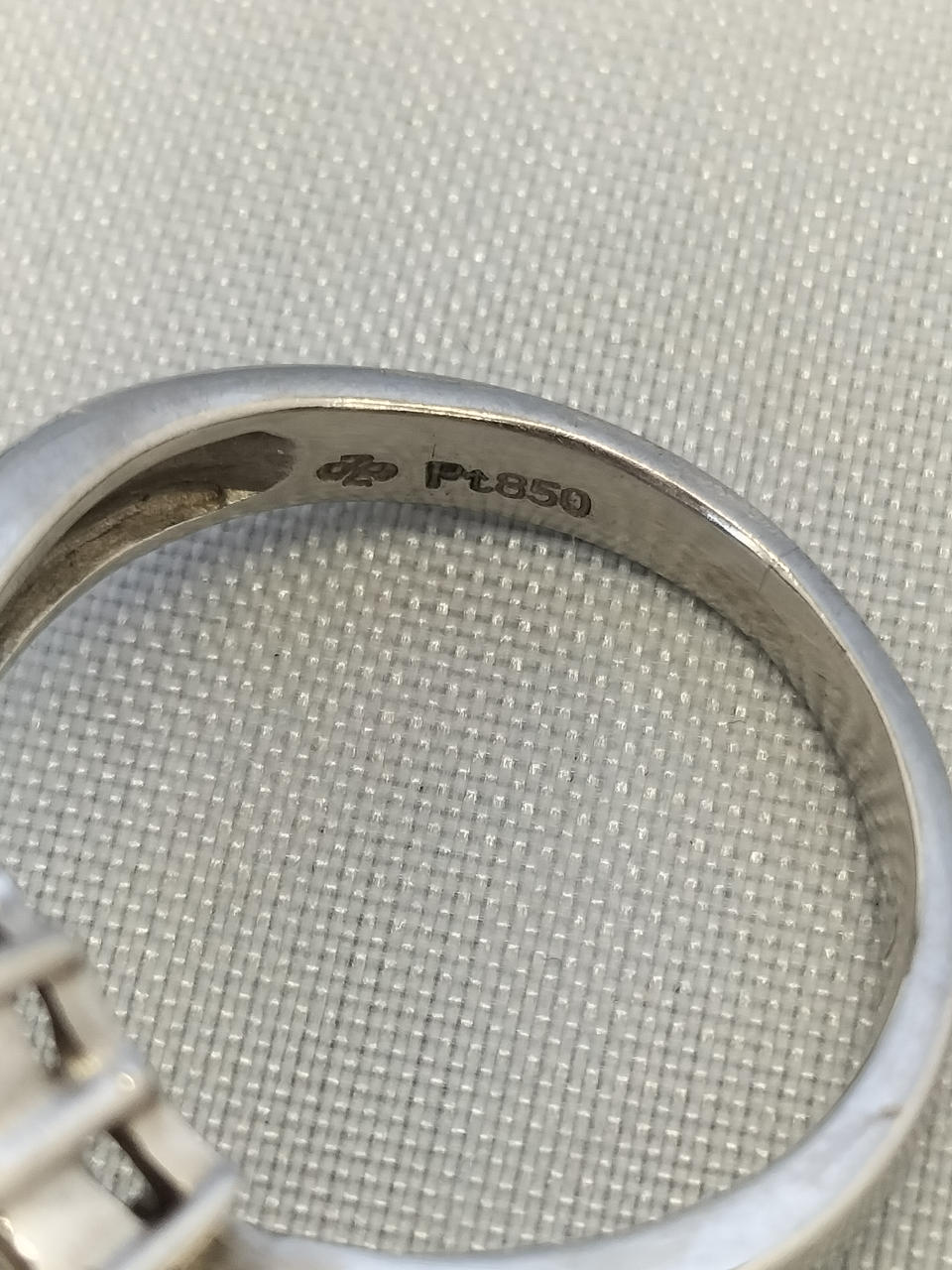 Pt850刻印あり