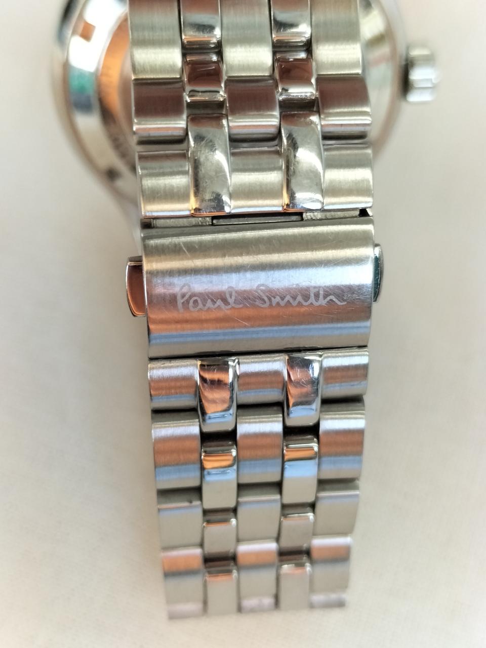 ベルトロゴ部分キズ