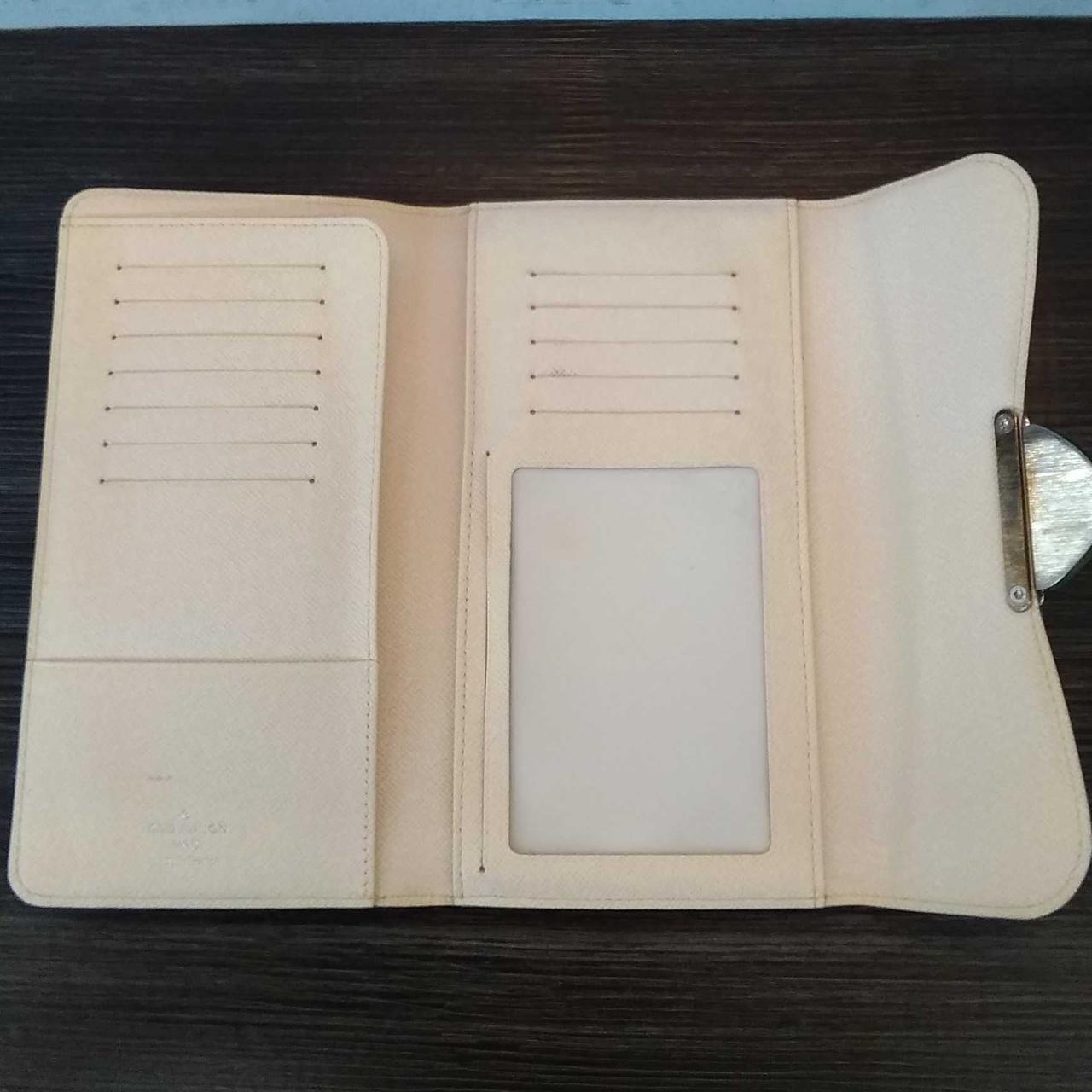 少々変色などの使用感あります