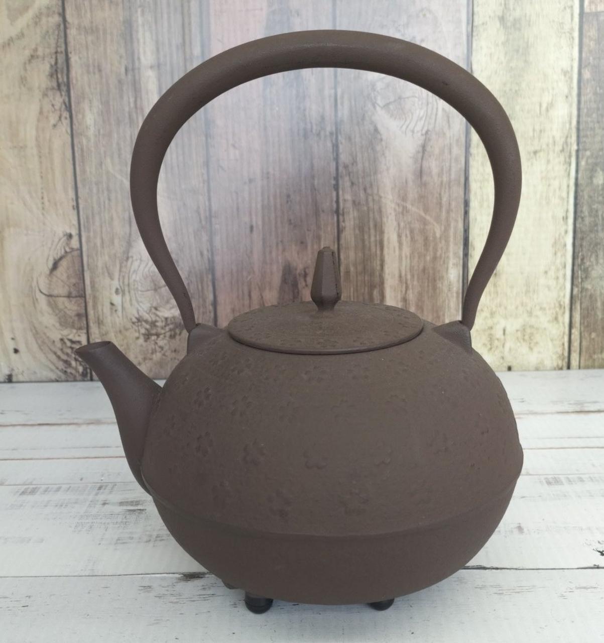 『新品・未使用』南部鉄器 池永製　鉄瓶 新品・未使用』南部鉄器 池永製 鉄瓶 - メルカリ